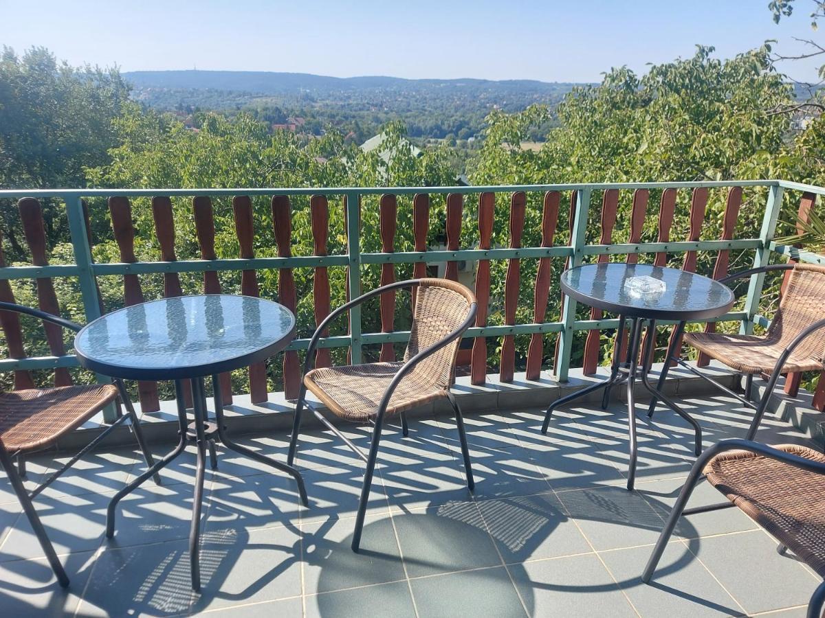 Attila-Apartman Budaoers Eksteriør bilde