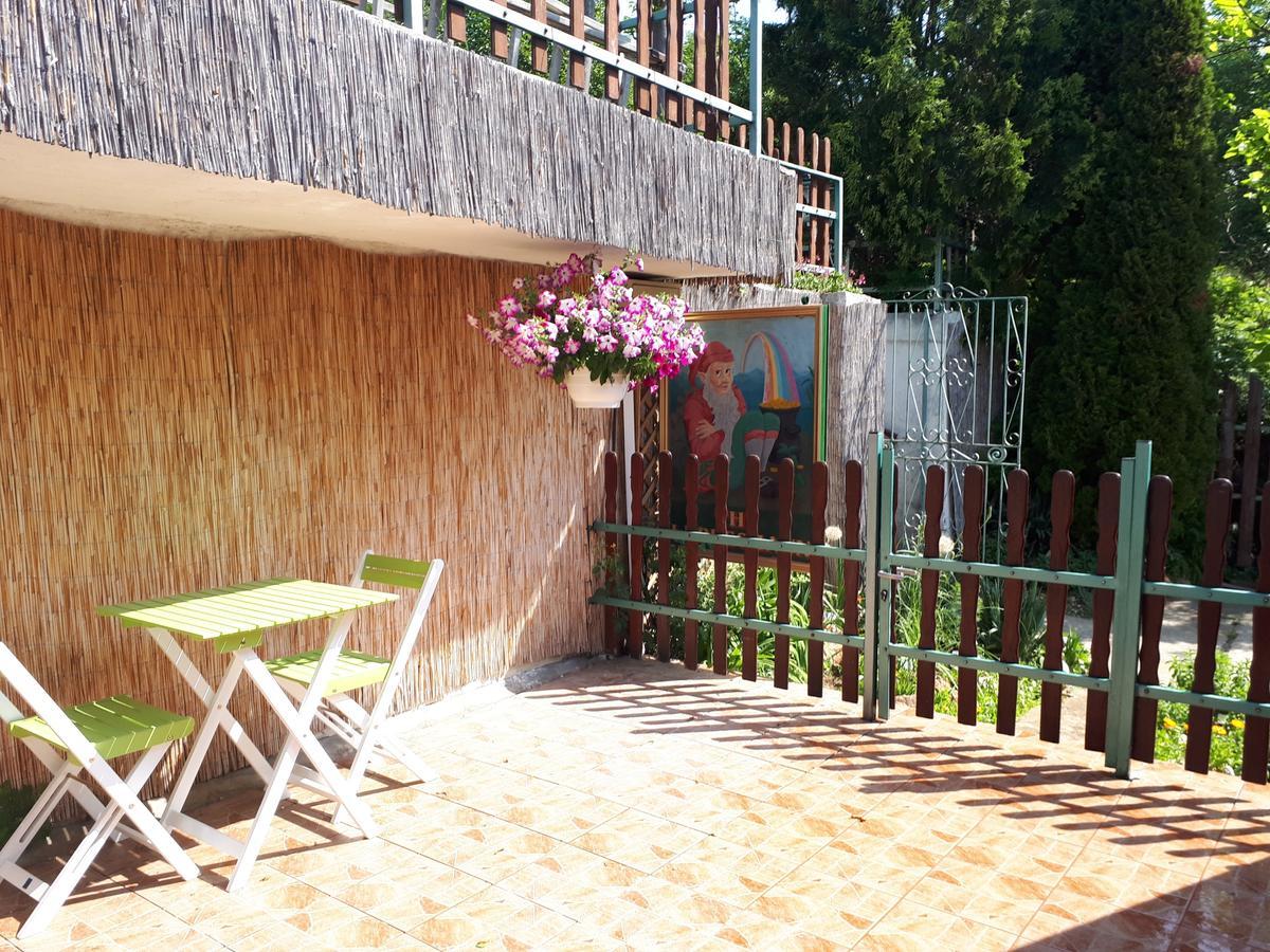 Attila-Apartman Budaoers Eksteriør bilde